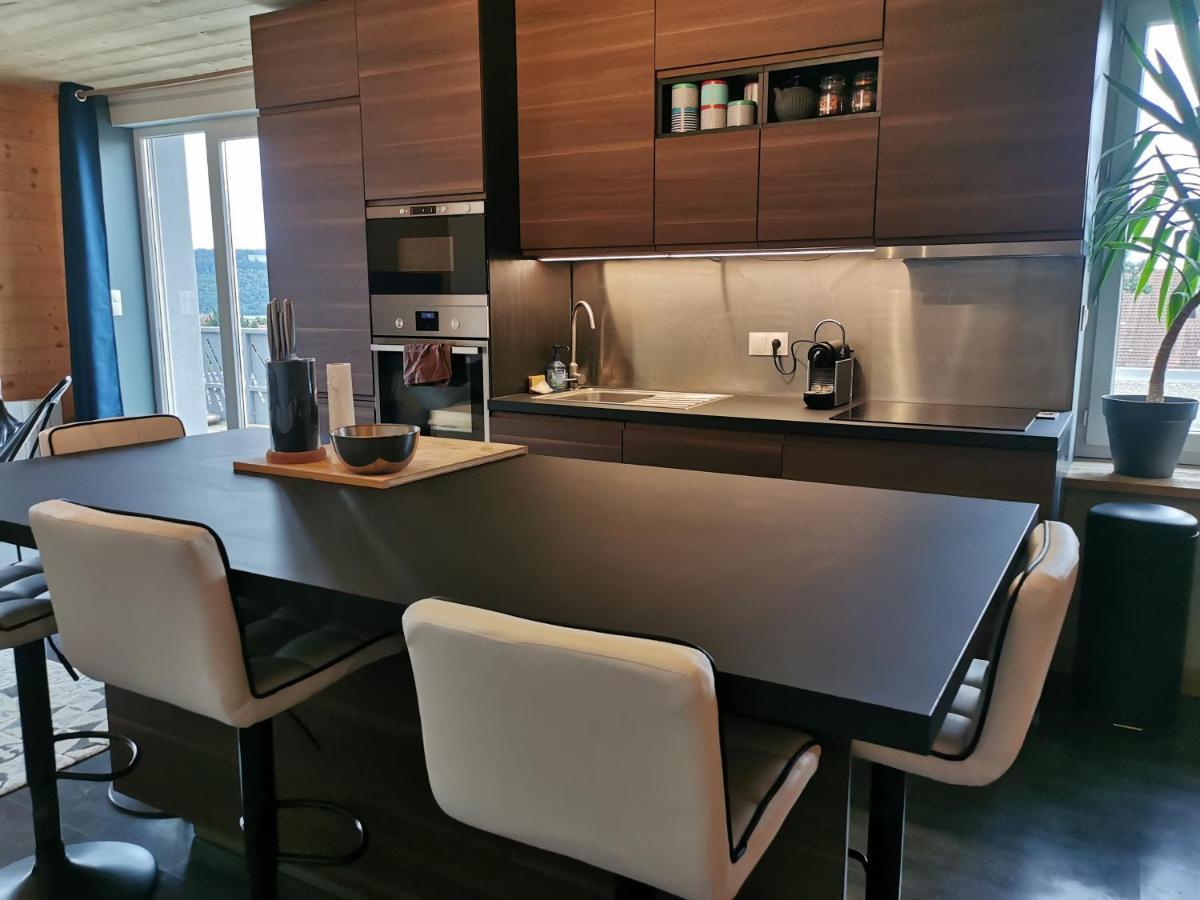 Orchamps-Vennes Superbe Appartement Neuf Avec Terrasse מראה חיצוני תמונה