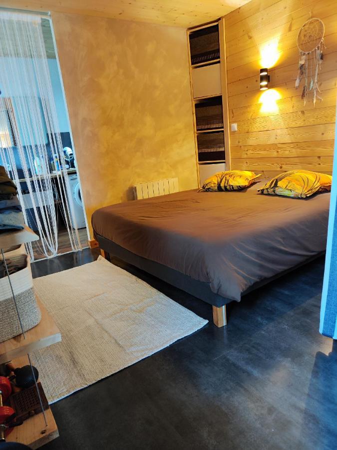 Orchamps-Vennes Superbe Appartement Neuf Avec Terrasse מראה חיצוני תמונה